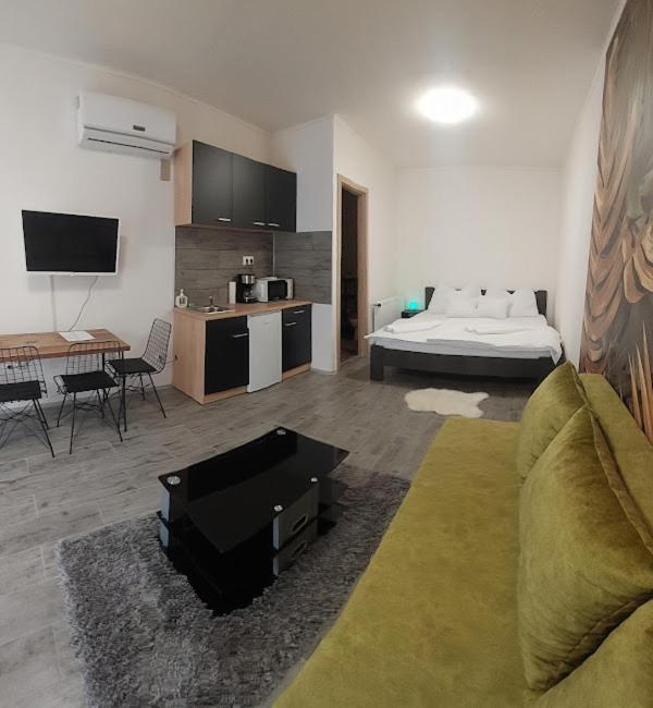 Haban Lux Apartmanhaz